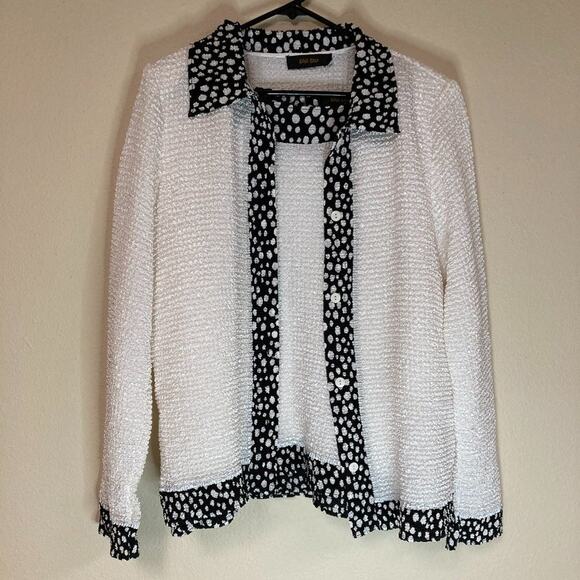Baia Baia Tops - Baia Baia 2 Piece Set Cardigan & Top Popcorn Fabric Size XL Shirt and Jacket